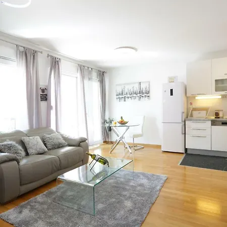 Rio Apartman Podstrana
